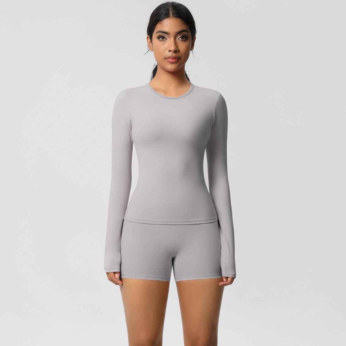 FlexContour 2-Piece Workout Set – Long Sleeve Top & Shorts