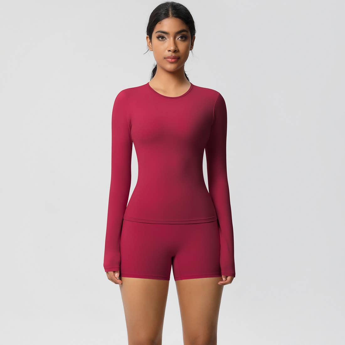 FlexContour 2-Piece Workout Set – Long Sleeve Top & Shorts
